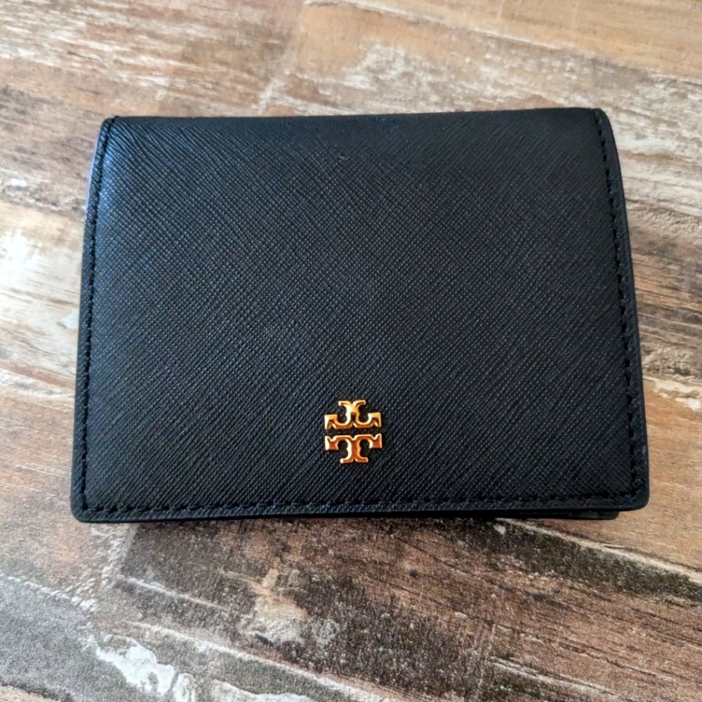 Tory Burch wallet